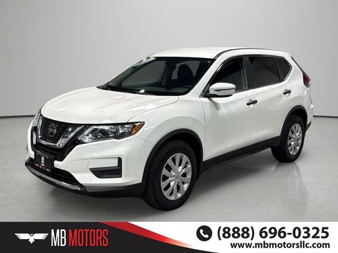 Used 2018 Nissan Rogue S AWD/4WD image 1