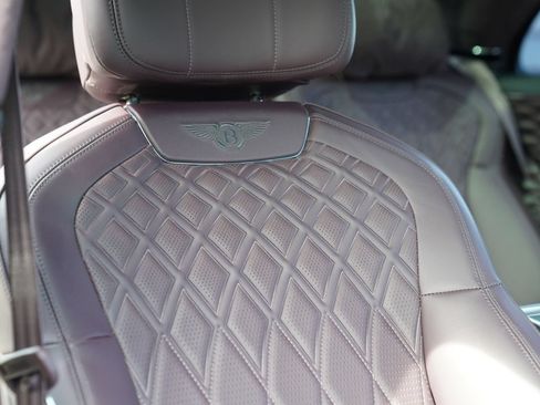 Used 2023 Bentley Flying Spur S V8 AWD/4WD image 39