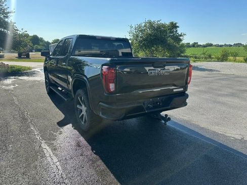 Used 2019 GMC Sierra 1500 Elevation w/ Elevation Value Package AWD/4WD image 3