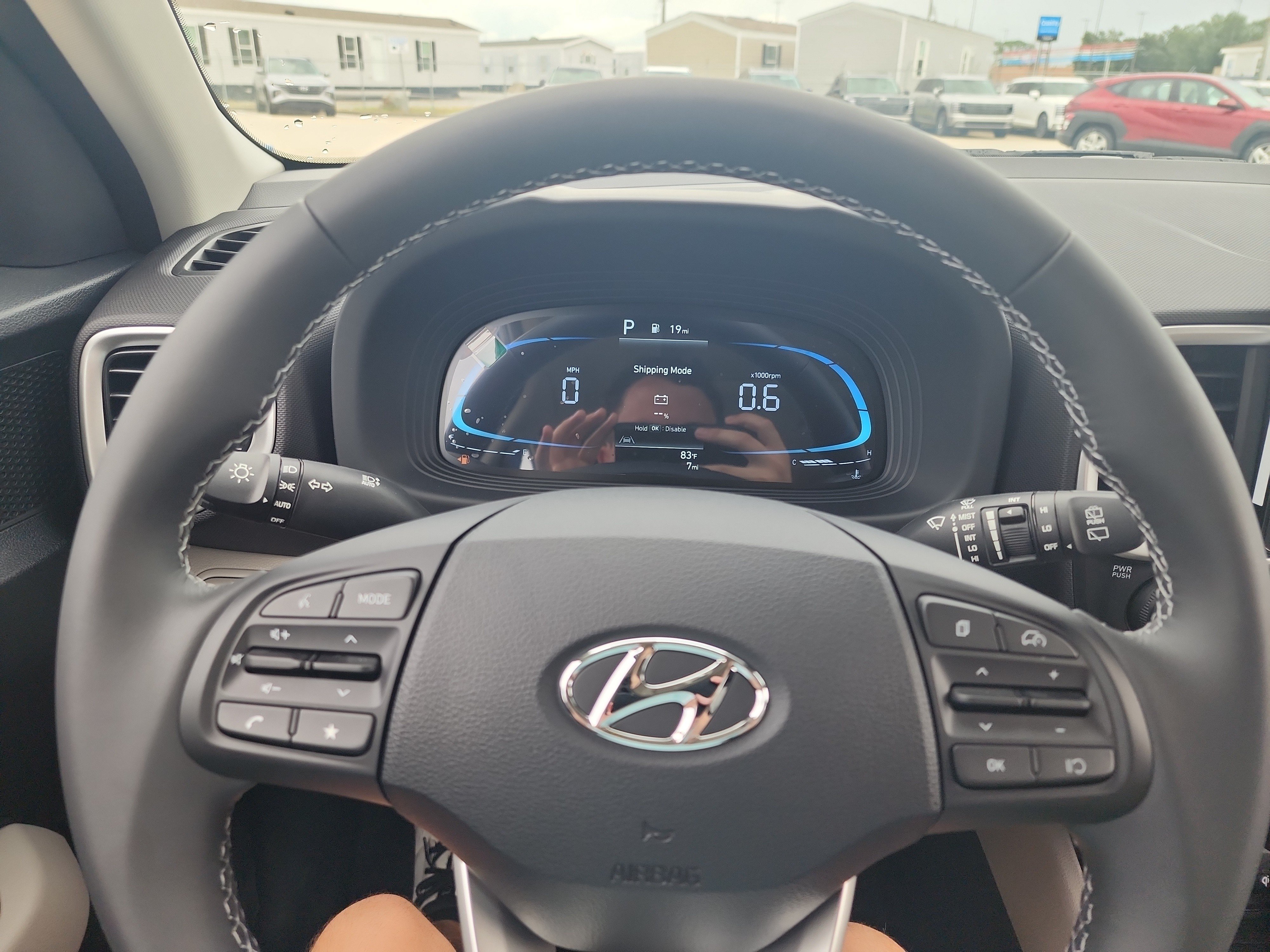 New 2026 Hyundai Venue SEL FWD image 23