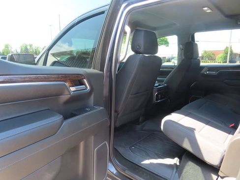Used 2024 GMC Sierra 1500 Elevation w/ Preferred Package AWD/4WD image 22