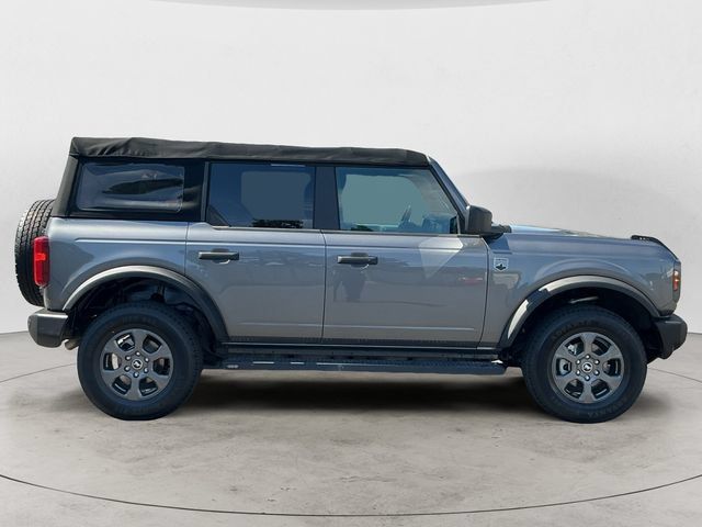 Used 2022 Ford Bronco Big Bend AWD/4WD image 4