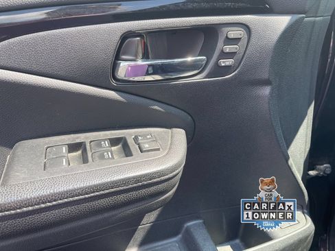 Used 2016 Honda Pilot Elite image 16