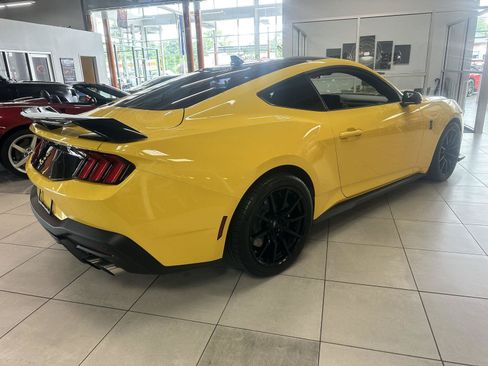 Used 2024 Ford Mustang GT Premium w/ GT Performance Package RWD image 13