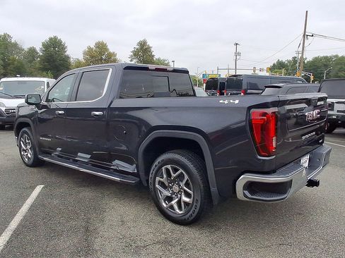 Used 2024 GMC Sierra 1500 SLT w/ SLT Convenience Package AWD/4WD image 28