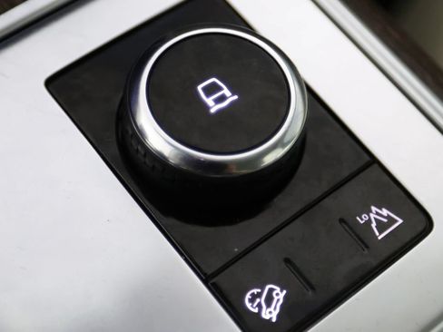 Used 2023 Land Rover Range Rover SE AWD/4WD image 22