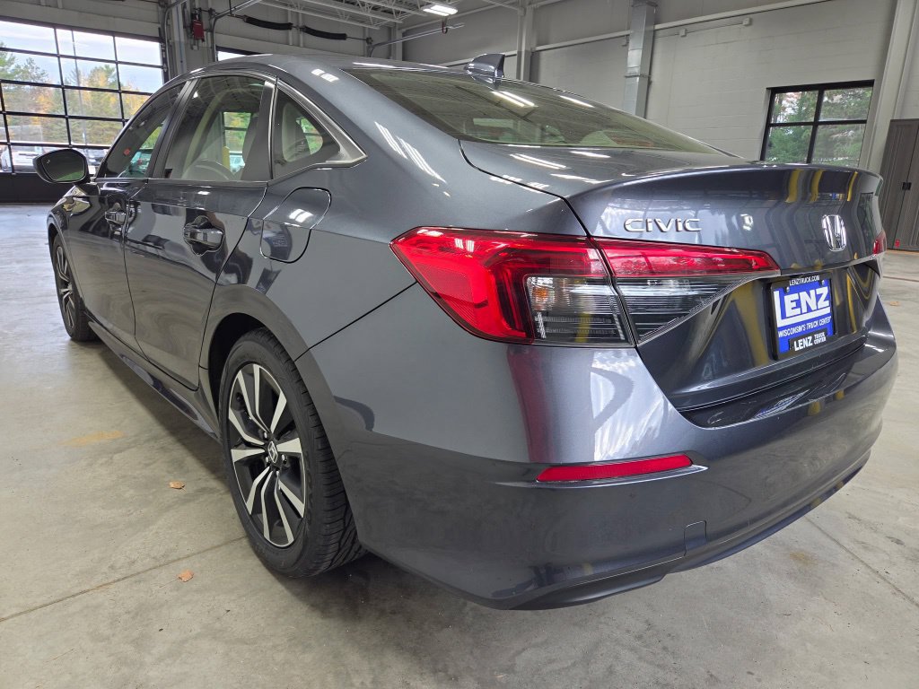 Used 2022 Honda Civic EX image 5