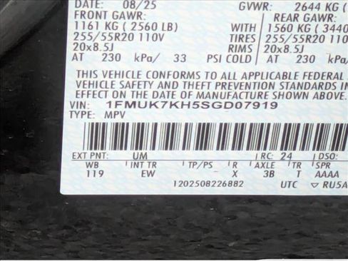 New 2025 Ford Explorer ST-Line image 17