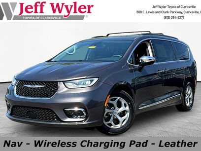Used 2023 Chrysler Pacifica Limited