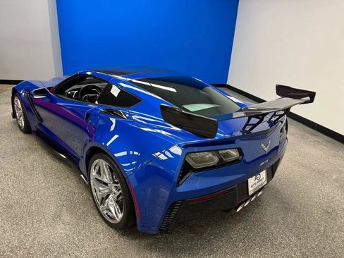Used 2019 Chevrolet Corvette ZR1 RWD image 41