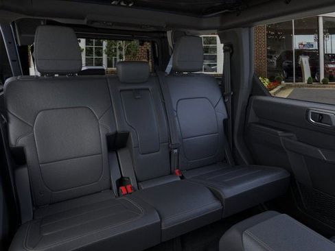 New 2025 Ford Bronco Badlands w/ Sasquatch Package image 36