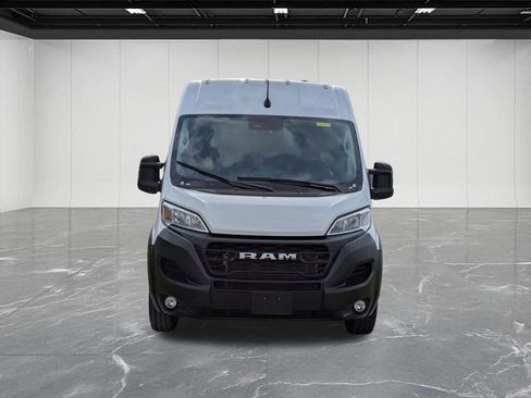 Used 2026 RAM ProMaster 2500 w/ Convenience Group FWD image 8