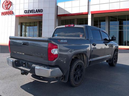 Used 2020 Toyota Tundra SR5 w/ SR5 Upgrade Package image 6