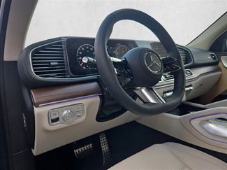 New 2026 Mercedes-Benz GLS 450 4MATIC video 3