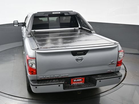 Used 2016 Nissan Titan SL image 40