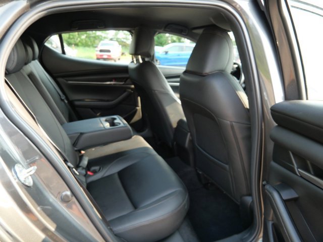 Used 2023 MAZDA MAZDA3 s FWD image 8