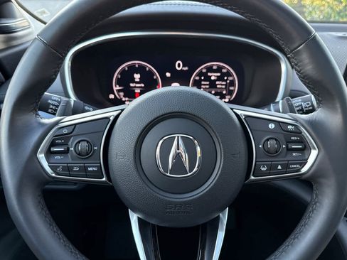 Used 2025 Acura MDX SH-AWD w/ Technology Package image 24