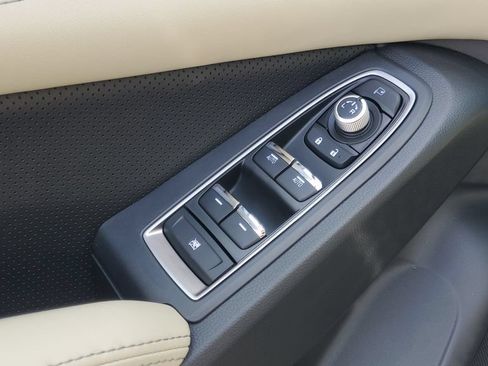 New 2026 Subaru Ascent Limited AWD/4WD image 9