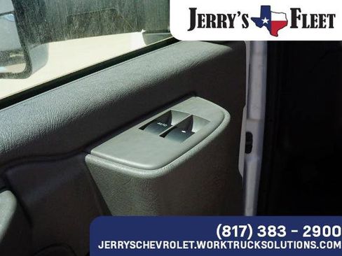 New 2024 Chevrolet Express 3500 w/ Power Convenience Package image 9