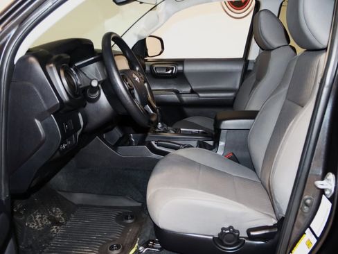 Used 2023 Toyota Tacoma SR image 32