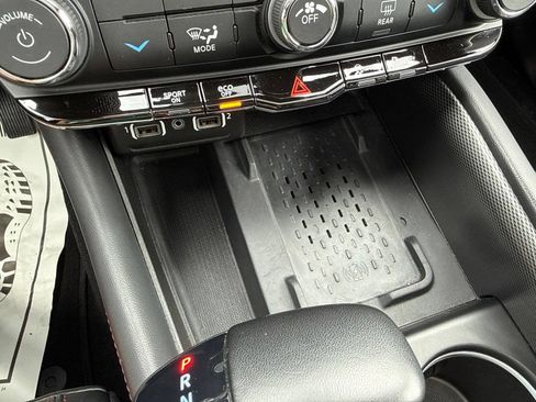 Used 2025 Dodge Durango R/T AWD/4WD image 41