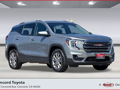 Used 2024 GMC Terrain SLT