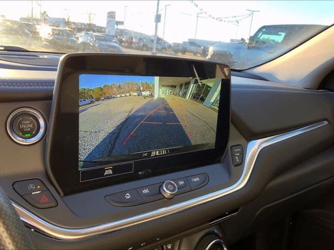 Used 2024 Chevrolet Blazer LT w/ Convenience Package image 28