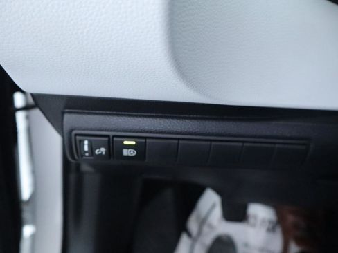 Used 2022 Toyota Corolla SE FWD image 27