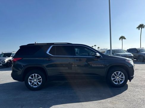 Used 2019 Chevrolet Traverse LT FWD image 4