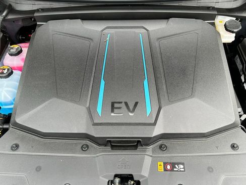 New 2024 Hyundai Ioniq 5 Limited image 10