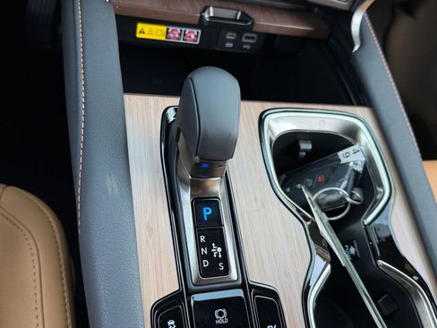 New 2026 Lexus RX 350h AWD/4WD image 21