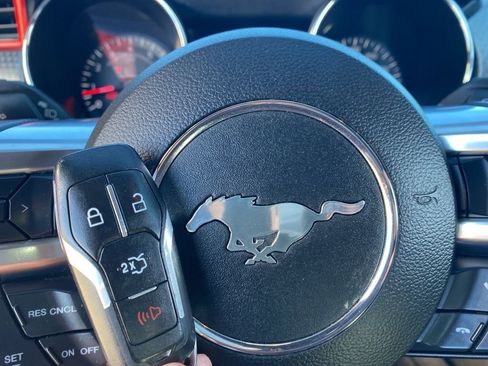 Used 2017 Ford Mustang GT Premium w/ GT Performance Package image 43