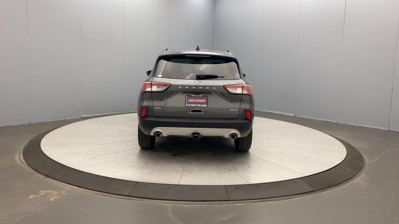 Used 2021 Ford Escape SEL w/ Equipment Group 302A AWD/4WD image 3