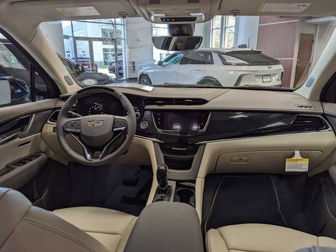 New 2024 Cadillac XT6 Premium Luxury w/ Technology Package image 3