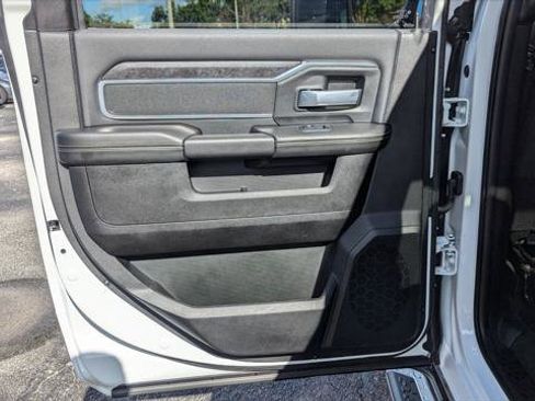 Used 2024 RAM 2500 Big Horn w/ Bed Utility Group image 17