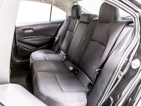 Used 2020 Toyota Corolla LE FWD image 31