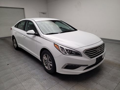 Used 2015 Hyundai Sonata SE w/ Option Group 09 FWD image 13