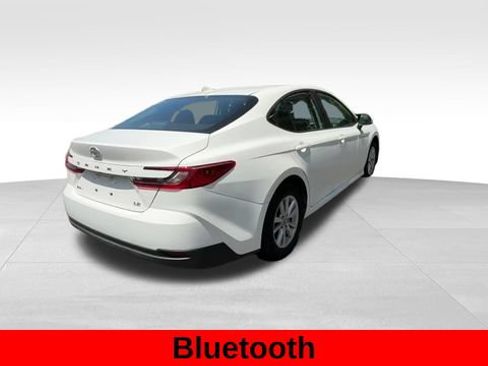 Used 2026 Toyota Camry LE FWD image 8