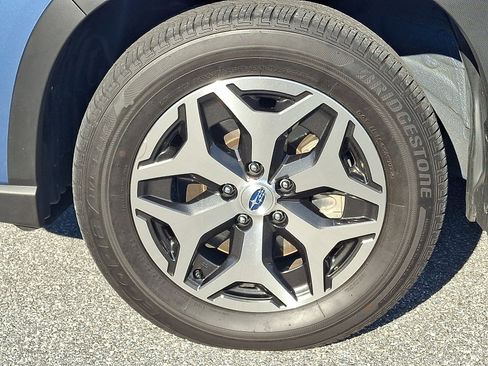 Used 2022 Subaru Forester Premium image 9