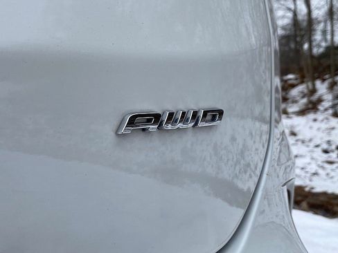 Used 2022 Ford Edge Titanium w/ Cargo Accessory Package image 11