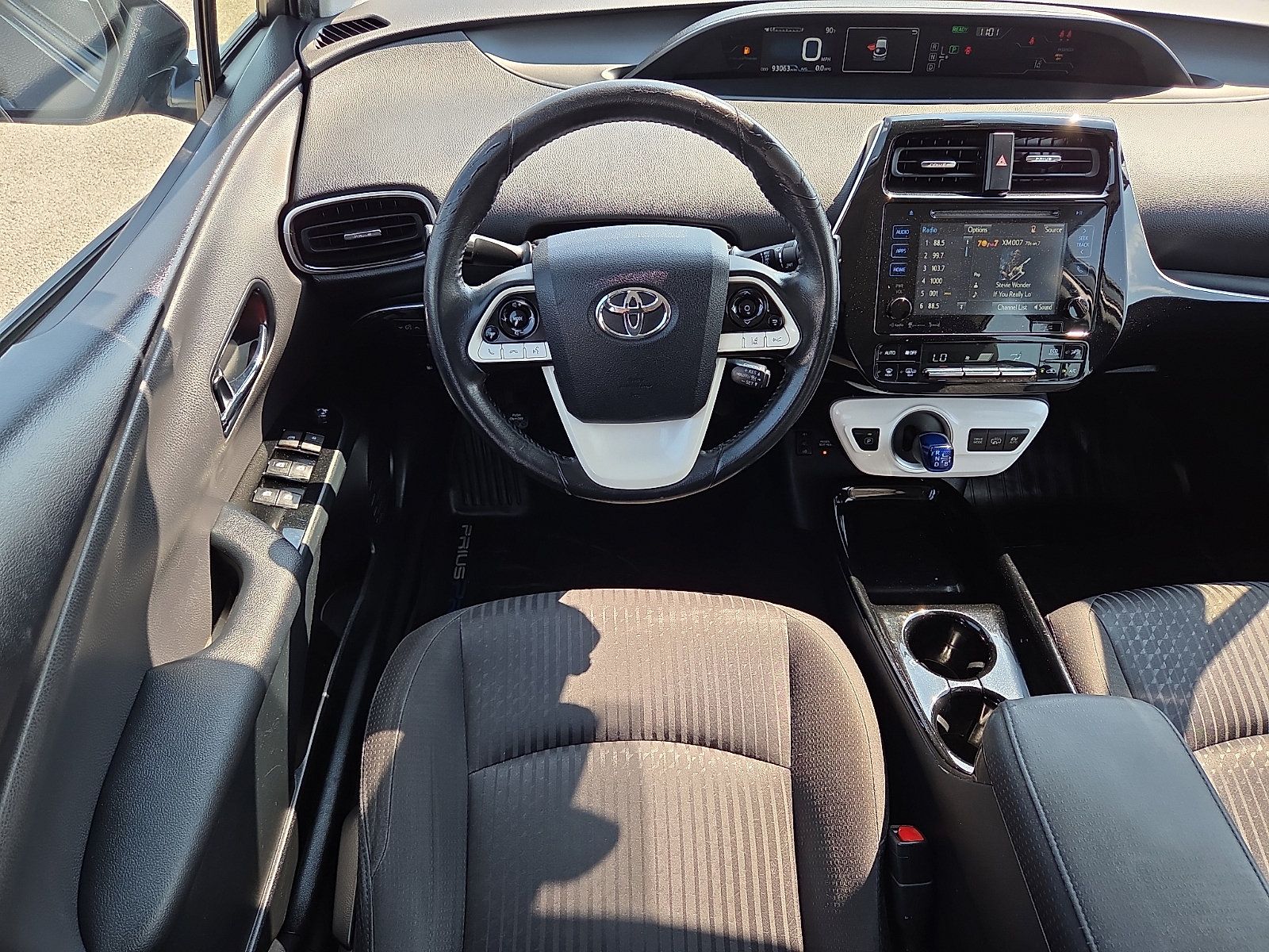 Used 2018 Toyota Prius Prime Plus FWD image 11