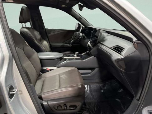 Used 2024 Lexus TX 350 AWD w/ Captains Chair Package image 31