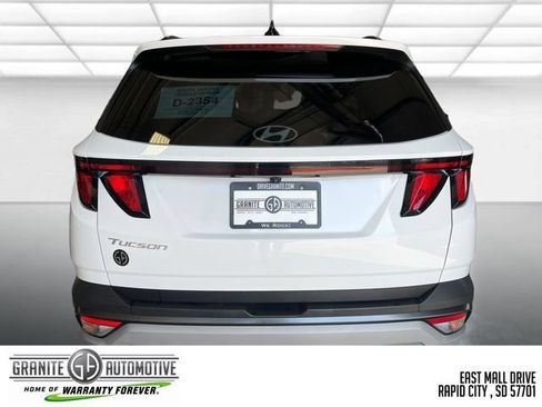Used 2025 Hyundai Tucson SEL FWD image 5