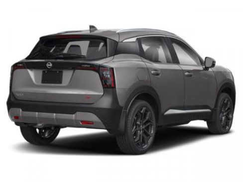 New 2026 Nissan Kicks SR w/ Cold Weather Package AWD/4WD image 5