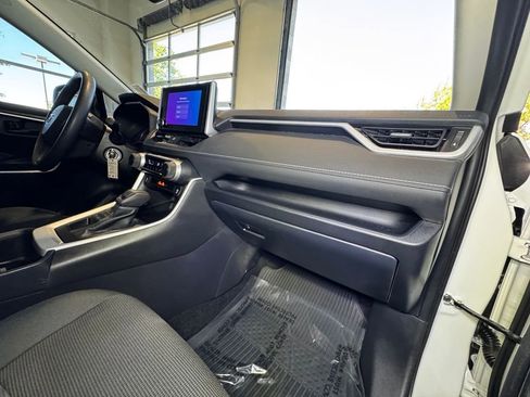 Certified 2025 Toyota RAV4 LE AWD/4WD image 48