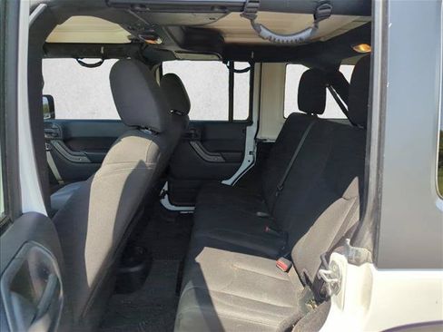 Used 2017 Jeep Wrangler Unlimited Sport AWD/4WD image 17