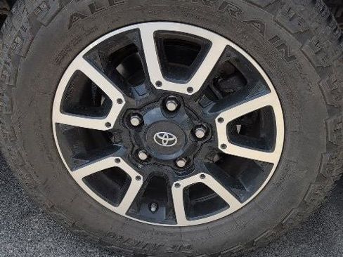 Used 2020 Toyota Tundra SR5 w/ TRD Off-Road Package image 24