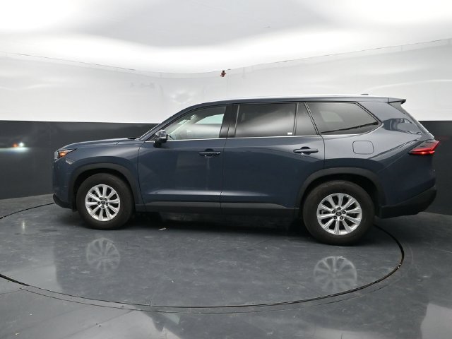 Used 2026 Toyota Grand Highlander AWD image 4