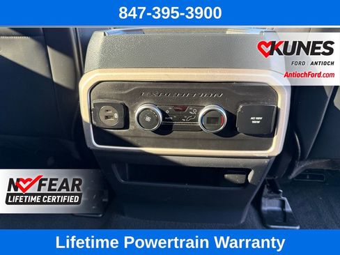 Used 2023 Ford Expedition XLT image 22