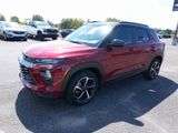 Used 2021 Chevrolet TrailBlazer RS w/ Sun and Liftgate Package image 3